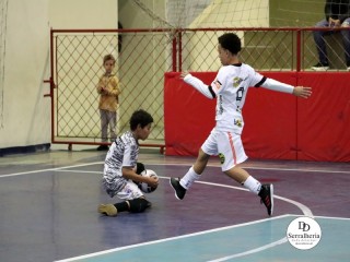 
<a style='margin-left: 5px;' class='btn btn-xs btn-social btn-facebook' href='https://www.facebook.com/sharer/sharer.php?u=https://ko-boladovale.web.getmuller.com.br/imgs/800-800-90/conteudo/fotos/1914/img9474.jpg' rel='popup' data-width='500' data-height='400'><i class='fa fa-facebook'></i>Compartilhar <span class='hidden-xs'>no Facebook</span>
</a> 
<a class='btn btn-default btn-xs' target='_blank' href='imgs/800-800-90/conteudo/fotos/1914/img9474.jpg'>
<span class='glyphicon glyphicon-cloud-download'></span> Salvar
</a> 
<span></span>