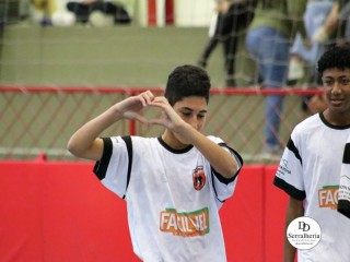 
<a style='margin-left: 5px;' class='btn btn-xs btn-social btn-facebook' href='https://www.facebook.com/sharer/sharer.php?u=https://ko-boladovale.web.getmuller.com.br/imgs/800-800-90/conteudo/fotos/1915/img9506.jpg' rel='popup' data-width='500' data-height='400'><i class='fa fa-facebook'></i>Compartilhar <span class='hidden-xs'>no Facebook</span>
</a> 
<a class='btn btn-default btn-xs' target='_blank' href='imgs/800-800-90/conteudo/fotos/1915/img9506.jpg'>
<span class='glyphicon glyphicon-cloud-download'></span> Salvar
</a> 
<span></span>