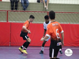 
<a style='margin-left: 5px;' class='btn btn-xs btn-social btn-facebook' href='https://www.facebook.com/sharer/sharer.php?u=https://ko-boladovale.web.getmuller.com.br/imgs/800-800-90/conteudo/fotos/1915/img9519.jpg' rel='popup' data-width='500' data-height='400'><i class='fa fa-facebook'></i>Compartilhar <span class='hidden-xs'>no Facebook</span>
</a> 
<a class='btn btn-default btn-xs' target='_blank' href='imgs/800-800-90/conteudo/fotos/1915/img9519.jpg'>
<span class='glyphicon glyphicon-cloud-download'></span> Salvar
</a> 
<span></span>