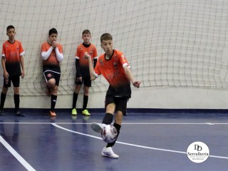 
<a style='margin-left: 5px;' class='btn btn-xs btn-social btn-facebook' href='https://www.facebook.com/sharer/sharer.php?u=https://ko-boladovale.web.getmuller.com.br/imgs/800-800-90/conteudo/fotos/1915/img9535.jpg' rel='popup' data-width='500' data-height='400'><i class='fa fa-facebook'></i>Compartilhar <span class='hidden-xs'>no Facebook</span>
</a> 
<a class='btn btn-default btn-xs' target='_blank' href='imgs/800-800-90/conteudo/fotos/1915/img9535.jpg'>
<span class='glyphicon glyphicon-cloud-download'></span> Salvar
</a> 
<span></span>