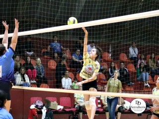 
<a style='margin-left: 5px;' class='btn btn-xs btn-social btn-facebook' href='https://www.facebook.com/sharer/sharer.php?u=https://ko-boladovale.web.getmuller.com.br/imgs/800-800-90/conteudo/fotos/1917/img9751.jpg' rel='popup' data-width='500' data-height='400'><i class='fa fa-facebook'></i>Compartilhar <span class='hidden-xs'>no Facebook</span>
</a> 
<a class='btn btn-default btn-xs' target='_blank' href='imgs/800-800-90/conteudo/fotos/1917/img9751.jpg'>
<span class='glyphicon glyphicon-cloud-download'></span> Salvar
</a> 
<span></span>