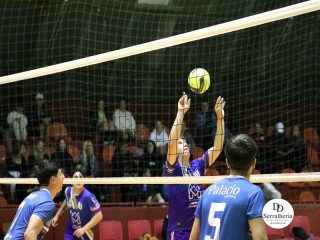 
<a style='margin-left: 5px;' class='btn btn-xs btn-social btn-facebook' href='https://www.facebook.com/sharer/sharer.php?u=https://ko-boladovale.web.getmuller.com.br/imgs/800-800-90/conteudo/fotos/1918/img0022.jpg' rel='popup' data-width='500' data-height='400'><i class='fa fa-facebook'></i>Compartilhar <span class='hidden-xs'>no Facebook</span>
</a> 
<a class='btn btn-default btn-xs' target='_blank' href='imgs/800-800-90/conteudo/fotos/1918/img0022.jpg'>
<span class='glyphicon glyphicon-cloud-download'></span> Salvar
</a> 
<span></span>