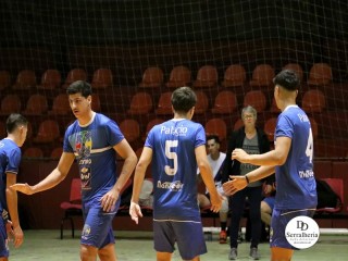 
<a style='margin-left: 5px;' class='btn btn-xs btn-social btn-facebook' href='https://www.facebook.com/sharer/sharer.php?u=https://ko-boladovale.web.getmuller.com.br/imgs/800-800-90/conteudo/fotos/1918/img0064.jpg' rel='popup' data-width='500' data-height='400'><i class='fa fa-facebook'></i>Compartilhar <span class='hidden-xs'>no Facebook</span>
</a> 
<a class='btn btn-default btn-xs' target='_blank' href='imgs/800-800-90/conteudo/fotos/1918/img0064.jpg'>
<span class='glyphicon glyphicon-cloud-download'></span> Salvar
</a> 
<span></span>