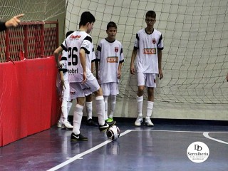 
<a style='margin-left: 5px;' class='btn btn-xs btn-social btn-facebook' href='https://www.facebook.com/sharer/sharer.php?u=https://ko-boladovale.web.getmuller.com.br/imgs/800-800-90/conteudo/fotos/1919/img0122.jpg' rel='popup' data-width='500' data-height='400'><i class='fa fa-facebook'></i>Compartilhar <span class='hidden-xs'>no Facebook</span>
</a> 
<a class='btn btn-default btn-xs' target='_blank' href='imgs/800-800-90/conteudo/fotos/1919/img0122.jpg'>
<span class='glyphicon glyphicon-cloud-download'></span> Salvar
</a> 
<span></span>