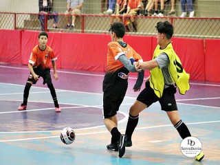 
<a style='margin-left: 5px;' class='btn btn-xs btn-social btn-facebook' href='https://www.facebook.com/sharer/sharer.php?u=https://ko-boladovale.web.getmuller.com.br/imgs/800-800-90/conteudo/fotos/1920/img0218.jpg' rel='popup' data-width='500' data-height='400'><i class='fa fa-facebook'></i>Compartilhar <span class='hidden-xs'>no Facebook</span>
</a> 
<a class='btn btn-default btn-xs' target='_blank' href='imgs/800-800-90/conteudo/fotos/1920/img0218.jpg'>
<span class='glyphicon glyphicon-cloud-download'></span> Salvar
</a> 
<span></span>