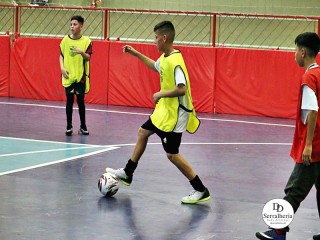 
<a style='margin-left: 5px;' class='btn btn-xs btn-social btn-facebook' href='https://www.facebook.com/sharer/sharer.php?u=https://ko-boladovale.web.getmuller.com.br/imgs/800-800-90/conteudo/fotos/1920/img0224.jpg' rel='popup' data-width='500' data-height='400'><i class='fa fa-facebook'></i>Compartilhar <span class='hidden-xs'>no Facebook</span>
</a> 
<a class='btn btn-default btn-xs' target='_blank' href='imgs/800-800-90/conteudo/fotos/1920/img0224.jpg'>
<span class='glyphicon glyphicon-cloud-download'></span> Salvar
</a> 
<span></span>