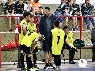 
<a style='margin-left: 5px;' class='btn btn-xs btn-social btn-facebook' href='https://www.facebook.com/sharer/sharer.php?u=https://ko-boladovale.web.getmuller.com.br/imgs/800-800-90/conteudo/fotos/1920/img0244.jpg' rel='popup' data-width='500' data-height='400'><i class='fa fa-facebook'></i>Compartilhar <span class='hidden-xs'>no Facebook</span>
</a> 
<a class='btn btn-default btn-xs' target='_blank' href='imgs/800-800-90/conteudo/fotos/1920/img0244.jpg'>
<span class='glyphicon glyphicon-cloud-download'></span> Salvar
</a> 
<span></span>