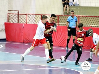 
<a style='margin-left: 5px;' class='btn btn-xs btn-social btn-facebook' href='https://www.facebook.com/sharer/sharer.php?u=https://ko-boladovale.web.getmuller.com.br/imgs/800-800-90/conteudo/fotos/1921/img0319.jpg' rel='popup' data-width='500' data-height='400'><i class='fa fa-facebook'></i>Compartilhar <span class='hidden-xs'>no Facebook</span>
</a> 
<a class='btn btn-default btn-xs' target='_blank' href='imgs/800-800-90/conteudo/fotos/1921/img0319.jpg'>
<span class='glyphicon glyphicon-cloud-download'></span> Salvar
</a> 
<span></span>