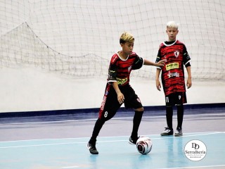 
<a style='margin-left: 5px;' class='btn btn-xs btn-social btn-facebook' href='https://www.facebook.com/sharer/sharer.php?u=https://ko-boladovale.web.getmuller.com.br/imgs/800-800-90/conteudo/fotos/1921/img0330.jpg' rel='popup' data-width='500' data-height='400'><i class='fa fa-facebook'></i>Compartilhar <span class='hidden-xs'>no Facebook</span>
</a> 
<a class='btn btn-default btn-xs' target='_blank' href='imgs/800-800-90/conteudo/fotos/1921/img0330.jpg'>
<span class='glyphicon glyphicon-cloud-download'></span> Salvar
</a> 
<span></span>