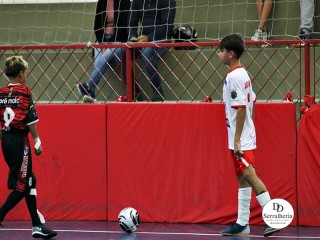 
<a style='margin-left: 5px;' class='btn btn-xs btn-social btn-facebook' href='https://www.facebook.com/sharer/sharer.php?u=https://ko-boladovale.web.getmuller.com.br/imgs/800-800-90/conteudo/fotos/1921/img0369.jpg' rel='popup' data-width='500' data-height='400'><i class='fa fa-facebook'></i>Compartilhar <span class='hidden-xs'>no Facebook</span>
</a> 
<a class='btn btn-default btn-xs' target='_blank' href='imgs/800-800-90/conteudo/fotos/1921/img0369.jpg'>
<span class='glyphicon glyphicon-cloud-download'></span> Salvar
</a> 
<span></span>