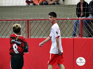 
<a style='margin-left: 5px;' class='btn btn-xs btn-social btn-facebook' href='https://www.facebook.com/sharer/sharer.php?u=https://ko-boladovale.web.getmuller.com.br/imgs/800-800-90/conteudo/fotos/1921/img0384.jpg' rel='popup' data-width='500' data-height='400'><i class='fa fa-facebook'></i>Compartilhar <span class='hidden-xs'>no Facebook</span>
</a> 
<a class='btn btn-default btn-xs' target='_blank' href='imgs/800-800-90/conteudo/fotos/1921/img0384.jpg'>
<span class='glyphicon glyphicon-cloud-download'></span> Salvar
</a> 
<span></span>