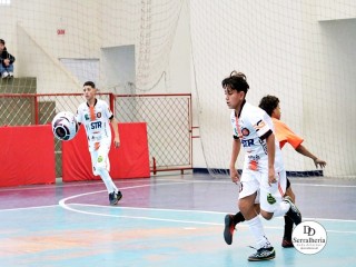 
<a style='margin-left: 5px;' class='btn btn-xs btn-social btn-facebook' href='https://www.facebook.com/sharer/sharer.php?u=https://ko-boladovale.web.getmuller.com.br/imgs/800-800-90/conteudo/fotos/1922/img0439.jpg' rel='popup' data-width='500' data-height='400'><i class='fa fa-facebook'></i>Compartilhar <span class='hidden-xs'>no Facebook</span>
</a> 
<a class='btn btn-default btn-xs' target='_blank' href='imgs/800-800-90/conteudo/fotos/1922/img0439.jpg'>
<span class='glyphicon glyphicon-cloud-download'></span> Salvar
</a> 
<span></span>