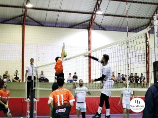 
<a style='margin-left: 5px;' class='btn btn-xs btn-social btn-facebook' href='https://www.facebook.com/sharer/sharer.php?u=https://ko-boladovale.web.getmuller.com.br/imgs/800-800-90/conteudo/fotos/1924/img0702.jpg' rel='popup' data-width='500' data-height='400'><i class='fa fa-facebook'></i>Compartilhar <span class='hidden-xs'>no Facebook</span>
</a> 
<a class='btn btn-default btn-xs' target='_blank' href='imgs/800-800-90/conteudo/fotos/1924/img0702.jpg'>
<span class='glyphicon glyphicon-cloud-download'></span> Salvar
</a> 
<span></span>