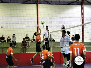 
<a style='margin-left: 5px;' class='btn btn-xs btn-social btn-facebook' href='https://www.facebook.com/sharer/sharer.php?u=https://ko-boladovale.web.getmuller.com.br/imgs/800-800-90/conteudo/fotos/1924/img0707.jpg' rel='popup' data-width='500' data-height='400'><i class='fa fa-facebook'></i>Compartilhar <span class='hidden-xs'>no Facebook</span>
</a> 
<a class='btn btn-default btn-xs' target='_blank' href='imgs/800-800-90/conteudo/fotos/1924/img0707.jpg'>
<span class='glyphicon glyphicon-cloud-download'></span> Salvar
</a> 
<span></span>