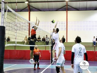 
<a style='margin-left: 5px;' class='btn btn-xs btn-social btn-facebook' href='https://www.facebook.com/sharer/sharer.php?u=https://ko-boladovale.web.getmuller.com.br/imgs/800-800-90/conteudo/fotos/1924/img0710.jpg' rel='popup' data-width='500' data-height='400'><i class='fa fa-facebook'></i>Compartilhar <span class='hidden-xs'>no Facebook</span>
</a> 
<a class='btn btn-default btn-xs' target='_blank' href='imgs/800-800-90/conteudo/fotos/1924/img0710.jpg'>
<span class='glyphicon glyphicon-cloud-download'></span> Salvar
</a> 
<span></span>