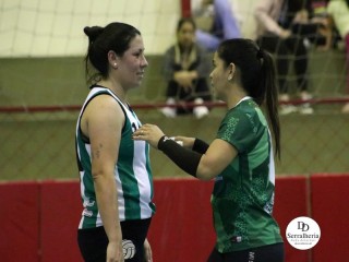 
<a style='margin-left: 5px;' class='btn btn-xs btn-social btn-facebook' href='https://www.facebook.com/sharer/sharer.php?u=https://ko-boladovale.web.getmuller.com.br/imgs/800-800-90/conteudo/fotos/1926/img1370.jpg' rel='popup' data-width='500' data-height='400'><i class='fa fa-facebook'></i>Compartilhar <span class='hidden-xs'>no Facebook</span>
</a> 
<a class='btn btn-default btn-xs' target='_blank' href='imgs/800-800-90/conteudo/fotos/1926/img1370.jpg'>
<span class='glyphicon glyphicon-cloud-download'></span> Salvar
</a> 
<span></span>