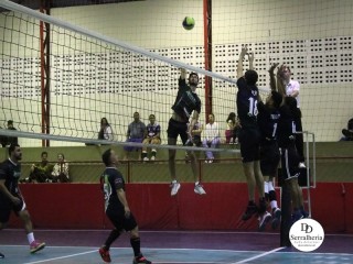 
<a style='margin-left: 5px;' class='btn btn-xs btn-social btn-facebook' href='https://www.facebook.com/sharer/sharer.php?u=https://ko-boladovale.web.getmuller.com.br/imgs/800-800-90/conteudo/fotos/1927/img1427.jpg' rel='popup' data-width='500' data-height='400'><i class='fa fa-facebook'></i>Compartilhar <span class='hidden-xs'>no Facebook</span>
</a> 
<a class='btn btn-default btn-xs' target='_blank' href='imgs/800-800-90/conteudo/fotos/1927/img1427.jpg'>
<span class='glyphicon glyphicon-cloud-download'></span> Salvar
</a> 
<span></span>