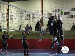 
<a style='margin-left: 5px;' class='btn btn-xs btn-social btn-facebook' href='https://www.facebook.com/sharer/sharer.php?u=https://ko-boladovale.web.getmuller.com.br/imgs/800-800-90/conteudo/fotos/1927/img1428.jpg' rel='popup' data-width='500' data-height='400'><i class='fa fa-facebook'></i>Compartilhar <span class='hidden-xs'>no Facebook</span>
</a> 
<a class='btn btn-default btn-xs' target='_blank' href='imgs/800-800-90/conteudo/fotos/1927/img1428.jpg'>
<span class='glyphicon glyphicon-cloud-download'></span> Salvar
</a> 
<span></span>