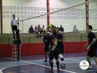 
<a style='margin-left: 5px;' class='btn btn-xs btn-social btn-facebook' href='https://www.facebook.com/sharer/sharer.php?u=https://ko-boladovale.web.getmuller.com.br/imgs/800-800-90/conteudo/fotos/1927/img1434.jpg' rel='popup' data-width='500' data-height='400'><i class='fa fa-facebook'></i>Compartilhar <span class='hidden-xs'>no Facebook</span>
</a> 
<a class='btn btn-default btn-xs' target='_blank' href='imgs/800-800-90/conteudo/fotos/1927/img1434.jpg'>
<span class='glyphicon glyphicon-cloud-download'></span> Salvar
</a> 
<span></span>