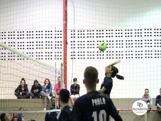 
<a style='margin-left: 5px;' class='btn btn-xs btn-social btn-facebook' href='https://www.facebook.com/sharer/sharer.php?u=https://ko-boladovale.web.getmuller.com.br/imgs/800-800-90/conteudo/fotos/1927/img1504.jpg' rel='popup' data-width='500' data-height='400'><i class='fa fa-facebook'></i>Compartilhar <span class='hidden-xs'>no Facebook</span>
</a> 
<a class='btn btn-default btn-xs' target='_blank' href='imgs/800-800-90/conteudo/fotos/1927/img1504.jpg'>
<span class='glyphicon glyphicon-cloud-download'></span> Salvar
</a> 
<span></span>