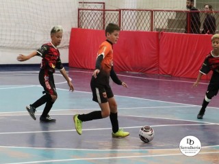 
<a style='margin-left: 5px;' class='btn btn-xs btn-social btn-facebook' href='https://www.facebook.com/sharer/sharer.php?u=https://ko-boladovale.web.getmuller.com.br/imgs/800-800-90/conteudo/fotos/1930/img1885.jpg' rel='popup' data-width='500' data-height='400'><i class='fa fa-facebook'></i>Compartilhar <span class='hidden-xs'>no Facebook</span>
</a> 
<a class='btn btn-default btn-xs' target='_blank' href='imgs/800-800-90/conteudo/fotos/1930/img1885.jpg'>
<span class='glyphicon glyphicon-cloud-download'></span> Salvar
</a> 
<span></span>