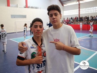 
<a style='margin-left: 5px;' class='btn btn-xs btn-social btn-facebook' href='https://www.facebook.com/sharer/sharer.php?u=https://ko-boladovale.web.getmuller.com.br/imgs/800-800-90/conteudo/fotos/1932/img2061.jpg' rel='popup' data-width='500' data-height='400'><i class='fa fa-facebook'></i>Compartilhar <span class='hidden-xs'>no Facebook</span>
</a> 
<a class='btn btn-default btn-xs' target='_blank' href='imgs/800-800-90/conteudo/fotos/1932/img2061.jpg'>
<span class='glyphicon glyphicon-cloud-download'></span> Salvar
</a> 
<span></span>