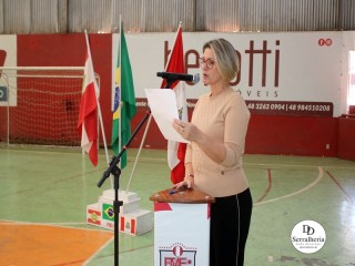 
<a style='margin-left: 5px;' class='btn btn-xs btn-social btn-facebook' href='https://www.facebook.com/sharer/sharer.php?u=https://ko-boladovale.web.getmuller.com.br/imgs/800-800-90/conteudo/fotos/1934/img2198.jpg' rel='popup' data-width='500' data-height='400'><i class='fa fa-facebook'></i>Compartilhar <span class='hidden-xs'>no Facebook</span>
</a> 
<a class='btn btn-default btn-xs' target='_blank' href='imgs/800-800-90/conteudo/fotos/1934/img2198.jpg'>
<span class='glyphicon glyphicon-cloud-download'></span> Salvar
</a> 
<span></span>