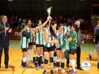 
<a style='margin-left: 5px;' class='btn btn-xs btn-social btn-facebook' href='https://www.facebook.com/sharer/sharer.php?u=https://ko-boladovale.web.getmuller.com.br/imgs/800-800-90/conteudo/fotos/1935/img2556.jpg' rel='popup' data-width='500' data-height='400'><i class='fa fa-facebook'></i>Compartilhar <span class='hidden-xs'>no Facebook</span>
</a> 
<a class='btn btn-default btn-xs' target='_blank' href='imgs/800-800-90/conteudo/fotos/1935/img2556.jpg'>
<span class='glyphicon glyphicon-cloud-download'></span> Salvar
</a> 
<span></span>