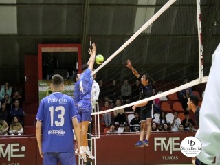 
<a style='margin-left: 5px;' class='btn btn-xs btn-social btn-facebook' href='https://www.facebook.com/sharer/sharer.php?u=https://ko-boladovale.web.getmuller.com.br/imgs/800-800-90/conteudo/fotos/1936/img2685.jpg' rel='popup' data-width='500' data-height='400'><i class='fa fa-facebook'></i>Compartilhar <span class='hidden-xs'>no Facebook</span>
</a> 
<a class='btn btn-default btn-xs' target='_blank' href='imgs/800-800-90/conteudo/fotos/1936/img2685.jpg'>
<span class='glyphicon glyphicon-cloud-download'></span> Salvar
</a> 
<span></span>