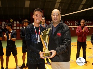 
<a style='margin-left: 5px;' class='btn btn-xs btn-social btn-facebook' href='https://www.facebook.com/sharer/sharer.php?u=https://ko-boladovale.web.getmuller.com.br/imgs/800-800-90/conteudo/fotos/1937/img2931.jpg' rel='popup' data-width='500' data-height='400'><i class='fa fa-facebook'></i>Compartilhar <span class='hidden-xs'>no Facebook</span>
</a> 
<a class='btn btn-default btn-xs' target='_blank' href='imgs/800-800-90/conteudo/fotos/1937/img2931.jpg'>
<span class='glyphicon glyphicon-cloud-download'></span> Salvar
</a> 
<span></span>