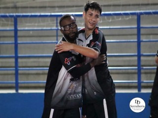 
<a style='margin-left: 5px;' class='btn btn-xs btn-social btn-facebook' href='https://www.facebook.com/sharer/sharer.php?u=https://ko-boladovale.web.getmuller.com.br/imgs/800-800-90/conteudo/fotos/1940/img3409.jpg' rel='popup' data-width='500' data-height='400'><i class='fa fa-facebook'></i>Compartilhar <span class='hidden-xs'>no Facebook</span>
</a> 
<a class='btn btn-default btn-xs' target='_blank' href='imgs/800-800-90/conteudo/fotos/1940/img3409.jpg'>
<span class='glyphicon glyphicon-cloud-download'></span> Salvar
</a> 
<span></span>