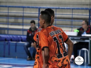 
<a style='margin-left: 5px;' class='btn btn-xs btn-social btn-facebook' href='https://www.facebook.com/sharer/sharer.php?u=https://ko-boladovale.web.getmuller.com.br/imgs/800-800-90/conteudo/fotos/1941/img3520.jpg' rel='popup' data-width='500' data-height='400'><i class='fa fa-facebook'></i>Compartilhar <span class='hidden-xs'>no Facebook</span>
</a> 
<a class='btn btn-default btn-xs' target='_blank' href='imgs/800-800-90/conteudo/fotos/1941/img3520.jpg'>
<span class='glyphicon glyphicon-cloud-download'></span> Salvar
</a> 
<span></span>