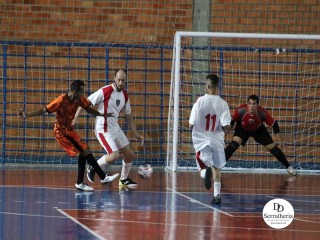 
<a style='margin-left: 5px;' class='btn btn-xs btn-social btn-facebook' href='https://www.facebook.com/sharer/sharer.php?u=https://ko-boladovale.web.getmuller.com.br/imgs/800-800-90/conteudo/fotos/1941/img3522.jpg' rel='popup' data-width='500' data-height='400'><i class='fa fa-facebook'></i>Compartilhar <span class='hidden-xs'>no Facebook</span>
</a> 
<a class='btn btn-default btn-xs' target='_blank' href='imgs/800-800-90/conteudo/fotos/1941/img3522.jpg'>
<span class='glyphicon glyphicon-cloud-download'></span> Salvar
</a> 
<span></span>