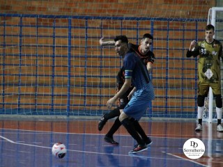 
<a style='margin-left: 5px;' class='btn btn-xs btn-social btn-facebook' href='https://www.facebook.com/sharer/sharer.php?u=https://ko-boladovale.web.getmuller.com.br/imgs/800-800-90/conteudo/fotos/1942/img3613.jpg' rel='popup' data-width='500' data-height='400'><i class='fa fa-facebook'></i>Compartilhar <span class='hidden-xs'>no Facebook</span>
</a> 
<a class='btn btn-default btn-xs' target='_blank' href='imgs/800-800-90/conteudo/fotos/1942/img3613.jpg'>
<span class='glyphicon glyphicon-cloud-download'></span> Salvar
</a> 
<span></span>