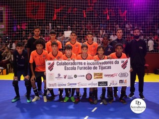 
<a style='margin-left: 5px;' class='btn btn-xs btn-social btn-facebook' href='https://www.facebook.com/sharer/sharer.php?u=https://ko-boladovale.web.getmuller.com.br/imgs/800-800-90/conteudo/fotos/1943/img3779.jpg' rel='popup' data-width='500' data-height='400'><i class='fa fa-facebook'></i>Compartilhar <span class='hidden-xs'>no Facebook</span>
</a> 
<a class='btn btn-default btn-xs' target='_blank' href='imgs/800-800-90/conteudo/fotos/1943/img3779.jpg'>
<span class='glyphicon glyphicon-cloud-download'></span> Salvar
</a> 
<span></span>