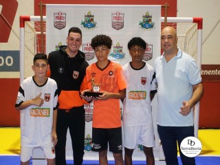 
<a style='margin-left: 5px;' class='btn btn-xs btn-social btn-facebook' href='https://www.facebook.com/sharer/sharer.php?u=https://ko-boladovale.web.getmuller.com.br/imgs/800-800-90/conteudo/fotos/1944/img3925.jpg' rel='popup' data-width='500' data-height='400'><i class='fa fa-facebook'></i>Compartilhar <span class='hidden-xs'>no Facebook</span>
</a> 
<a class='btn btn-default btn-xs' target='_blank' href='imgs/800-800-90/conteudo/fotos/1944/img3925.jpg'>
<span class='glyphicon glyphicon-cloud-download'></span> Salvar
</a> 
<span></span>