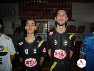 
<a style='margin-left: 5px;' class='btn btn-xs btn-social btn-facebook' href='https://www.facebook.com/sharer/sharer.php?u=https://ko-boladovale.web.getmuller.com.br/imgs/800-800-90/conteudo/fotos/1945/img3676.jpg' rel='popup' data-width='500' data-height='400'><i class='fa fa-facebook'></i>Compartilhar <span class='hidden-xs'>no Facebook</span>
</a> 
<a class='btn btn-default btn-xs' target='_blank' href='imgs/800-800-90/conteudo/fotos/1945/img3676.jpg'>
<span class='glyphicon glyphicon-cloud-download'></span> Salvar
</a> 
<span></span>