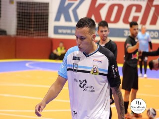 
<a style='margin-left: 5px;' class='btn btn-xs btn-social btn-facebook' href='https://www.facebook.com/sharer/sharer.php?u=https://ko-boladovale.web.getmuller.com.br/imgs/800-800-90/conteudo/fotos/1946/img4075.jpg' rel='popup' data-width='500' data-height='400'><i class='fa fa-facebook'></i>Compartilhar <span class='hidden-xs'>no Facebook</span>
</a> 
<a class='btn btn-default btn-xs' target='_blank' href='imgs/800-800-90/conteudo/fotos/1946/img4075.jpg'>
<span class='glyphicon glyphicon-cloud-download'></span> Salvar
</a> 
<span></span>