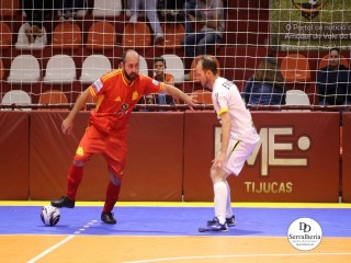 
<a style='margin-left: 5px;' class='btn btn-xs btn-social btn-facebook' href='https://www.facebook.com/sharer/sharer.php?u=https://ko-boladovale.web.getmuller.com.br/imgs/800-800-90/conteudo/fotos/1947/img4178.jpg' rel='popup' data-width='500' data-height='400'><i class='fa fa-facebook'></i>Compartilhar <span class='hidden-xs'>no Facebook</span>
</a> 
<a class='btn btn-default btn-xs' target='_blank' href='imgs/800-800-90/conteudo/fotos/1947/img4178.jpg'>
<span class='glyphicon glyphicon-cloud-download'></span> Salvar
</a> 
<span></span>