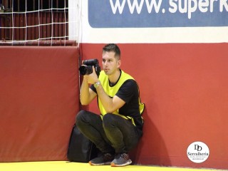 
<a style='margin-left: 5px;' class='btn btn-xs btn-social btn-facebook' href='https://www.facebook.com/sharer/sharer.php?u=https://ko-boladovale.web.getmuller.com.br/imgs/800-800-90/conteudo/fotos/1947/img4187.jpg' rel='popup' data-width='500' data-height='400'><i class='fa fa-facebook'></i>Compartilhar <span class='hidden-xs'>no Facebook</span>
</a> 
<a class='btn btn-default btn-xs' target='_blank' href='imgs/800-800-90/conteudo/fotos/1947/img4187.jpg'>
<span class='glyphicon glyphicon-cloud-download'></span> Salvar
</a> 
<span></span>