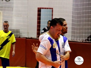 
<a style='margin-left: 5px;' class='btn btn-xs btn-social btn-facebook' href='https://www.facebook.com/sharer/sharer.php?u=https://ko-boladovale.web.getmuller.com.br/imgs/800-800-90/conteudo/fotos/1948/img4303.jpg' rel='popup' data-width='500' data-height='400'><i class='fa fa-facebook'></i>Compartilhar <span class='hidden-xs'>no Facebook</span>
</a> 
<a class='btn btn-default btn-xs' target='_blank' href='imgs/800-800-90/conteudo/fotos/1948/img4303.jpg'>
<span class='glyphicon glyphicon-cloud-download'></span> Salvar
</a> 
<span></span>