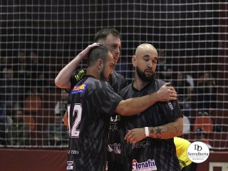 
<a style='margin-left: 5px;' class='btn btn-xs btn-social btn-facebook' href='https://www.facebook.com/sharer/sharer.php?u=https://ko-boladovale.web.getmuller.com.br/imgs/800-800-90/conteudo/fotos/1949/img4319.jpg' rel='popup' data-width='500' data-height='400'><i class='fa fa-facebook'></i>Compartilhar <span class='hidden-xs'>no Facebook</span>
</a> 
<a class='btn btn-default btn-xs' target='_blank' href='imgs/800-800-90/conteudo/fotos/1949/img4319.jpg'>
<span class='glyphicon glyphicon-cloud-download'></span> Salvar
</a> 
<span></span>