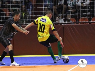 
<a style='margin-left: 5px;' class='btn btn-xs btn-social btn-facebook' href='https://www.facebook.com/sharer/sharer.php?u=https://ko-boladovale.web.getmuller.com.br/imgs/800-800-90/conteudo/fotos/1949/img4375.jpg' rel='popup' data-width='500' data-height='400'><i class='fa fa-facebook'></i>Compartilhar <span class='hidden-xs'>no Facebook</span>
</a> 
<a class='btn btn-default btn-xs' target='_blank' href='imgs/800-800-90/conteudo/fotos/1949/img4375.jpg'>
<span class='glyphicon glyphicon-cloud-download'></span> Salvar
</a> 
<span></span>