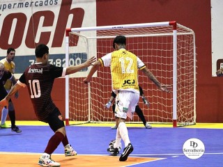 
<a style='margin-left: 5px;' class='btn btn-xs btn-social btn-facebook' href='https://www.facebook.com/sharer/sharer.php?u=https://ko-boladovale.web.getmuller.com.br/imgs/800-800-90/conteudo/fotos/1950/img4425.jpg' rel='popup' data-width='500' data-height='400'><i class='fa fa-facebook'></i>Compartilhar <span class='hidden-xs'>no Facebook</span>
</a> 
<a class='btn btn-default btn-xs' target='_blank' href='imgs/800-800-90/conteudo/fotos/1950/img4425.jpg'>
<span class='glyphicon glyphicon-cloud-download'></span> Salvar
</a> 
<span></span>