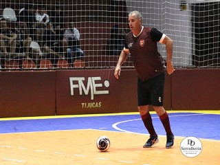 
<a style='margin-left: 5px;' class='btn btn-xs btn-social btn-facebook' href='https://www.facebook.com/sharer/sharer.php?u=https://ko-boladovale.web.getmuller.com.br/imgs/800-800-90/conteudo/fotos/1950/img4440.jpg' rel='popup' data-width='500' data-height='400'><i class='fa fa-facebook'></i>Compartilhar <span class='hidden-xs'>no Facebook</span>
</a> 
<a class='btn btn-default btn-xs' target='_blank' href='imgs/800-800-90/conteudo/fotos/1950/img4440.jpg'>
<span class='glyphicon glyphicon-cloud-download'></span> Salvar
</a> 
<span></span>