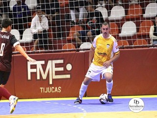 
<a style='margin-left: 5px;' class='btn btn-xs btn-social btn-facebook' href='https://www.facebook.com/sharer/sharer.php?u=https://ko-boladovale.web.getmuller.com.br/imgs/800-800-90/conteudo/fotos/1950/img4494.jpg' rel='popup' data-width='500' data-height='400'><i class='fa fa-facebook'></i>Compartilhar <span class='hidden-xs'>no Facebook</span>
</a> 
<a class='btn btn-default btn-xs' target='_blank' href='imgs/800-800-90/conteudo/fotos/1950/img4494.jpg'>
<span class='glyphicon glyphicon-cloud-download'></span> Salvar
</a> 
<span></span>