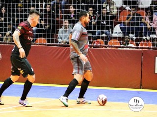 
<a style='margin-left: 5px;' class='btn btn-xs btn-social btn-facebook' href='https://www.facebook.com/sharer/sharer.php?u=https://ko-boladovale.web.getmuller.com.br/imgs/800-800-90/conteudo/fotos/1952/img4595.jpg' rel='popup' data-width='500' data-height='400'><i class='fa fa-facebook'></i>Compartilhar <span class='hidden-xs'>no Facebook</span>
</a> 
<a class='btn btn-default btn-xs' target='_blank' href='imgs/800-800-90/conteudo/fotos/1952/img4595.jpg'>
<span class='glyphicon glyphicon-cloud-download'></span> Salvar
</a> 
<span></span>