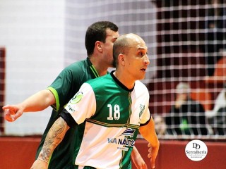 
<a style='margin-left: 5px;' class='btn btn-xs btn-social btn-facebook' href='https://www.facebook.com/sharer/sharer.php?u=https://ko-boladovale.web.getmuller.com.br/imgs/800-800-90/conteudo/fotos/1953/img4682.jpg' rel='popup' data-width='500' data-height='400'><i class='fa fa-facebook'></i>Compartilhar <span class='hidden-xs'>no Facebook</span>
</a> 
<a class='btn btn-default btn-xs' target='_blank' href='imgs/800-800-90/conteudo/fotos/1953/img4682.jpg'>
<span class='glyphicon glyphicon-cloud-download'></span> Salvar
</a> 
<span></span>