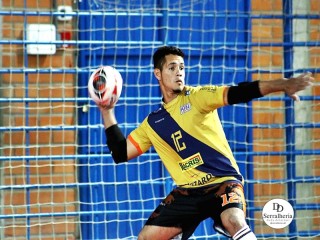 
<a style='margin-left: 5px;' class='btn btn-xs btn-social btn-facebook' href='https://www.facebook.com/sharer/sharer.php?u=https://ko-boladovale.web.getmuller.com.br/imgs/800-800-90/conteudo/fotos/1954/img4826.jpg' rel='popup' data-width='500' data-height='400'><i class='fa fa-facebook'></i>Compartilhar <span class='hidden-xs'>no Facebook</span>
</a> 
<a class='btn btn-default btn-xs' target='_blank' href='imgs/800-800-90/conteudo/fotos/1954/img4826.jpg'>
<span class='glyphicon glyphicon-cloud-download'></span> Salvar
</a> 
<span></span>