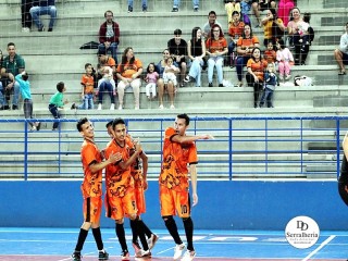 
<a style='margin-left: 5px;' class='btn btn-xs btn-social btn-facebook' href='https://www.facebook.com/sharer/sharer.php?u=https://ko-boladovale.web.getmuller.com.br/imgs/800-800-90/conteudo/fotos/1954/img4849.jpg' rel='popup' data-width='500' data-height='400'><i class='fa fa-facebook'></i>Compartilhar <span class='hidden-xs'>no Facebook</span>
</a> 
<a class='btn btn-default btn-xs' target='_blank' href='imgs/800-800-90/conteudo/fotos/1954/img4849.jpg'>
<span class='glyphicon glyphicon-cloud-download'></span> Salvar
</a> 
<span></span>